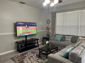 7BR Newly Renovated Windsor Hills Villa